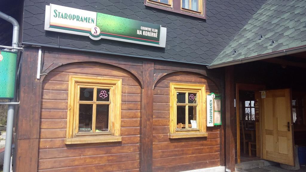 Country Club Konirna Hotel Šluknov Kültér fotó